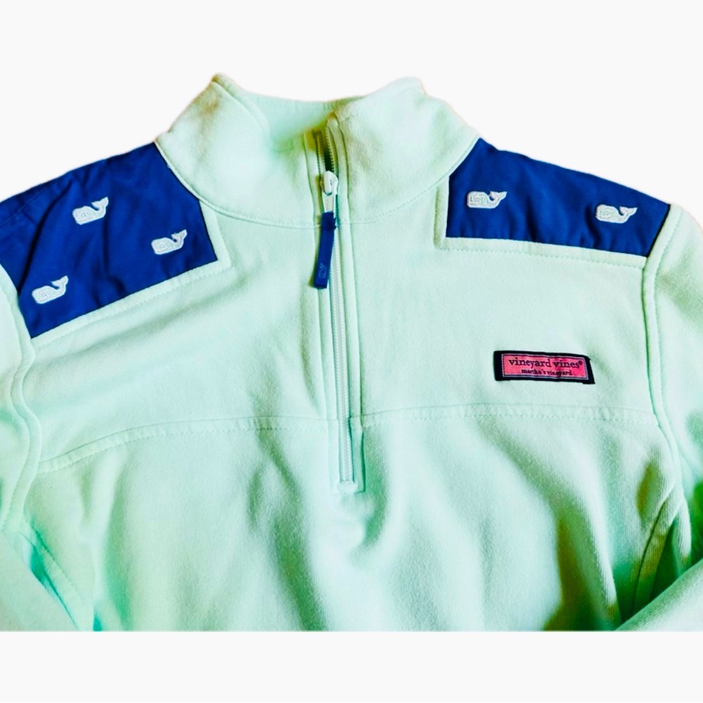 Woman’s Vinyard Vines Pullover